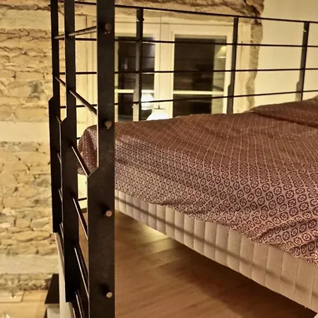 CHARMANT DESIGN LOFT near the SAÔNE river * Lyon